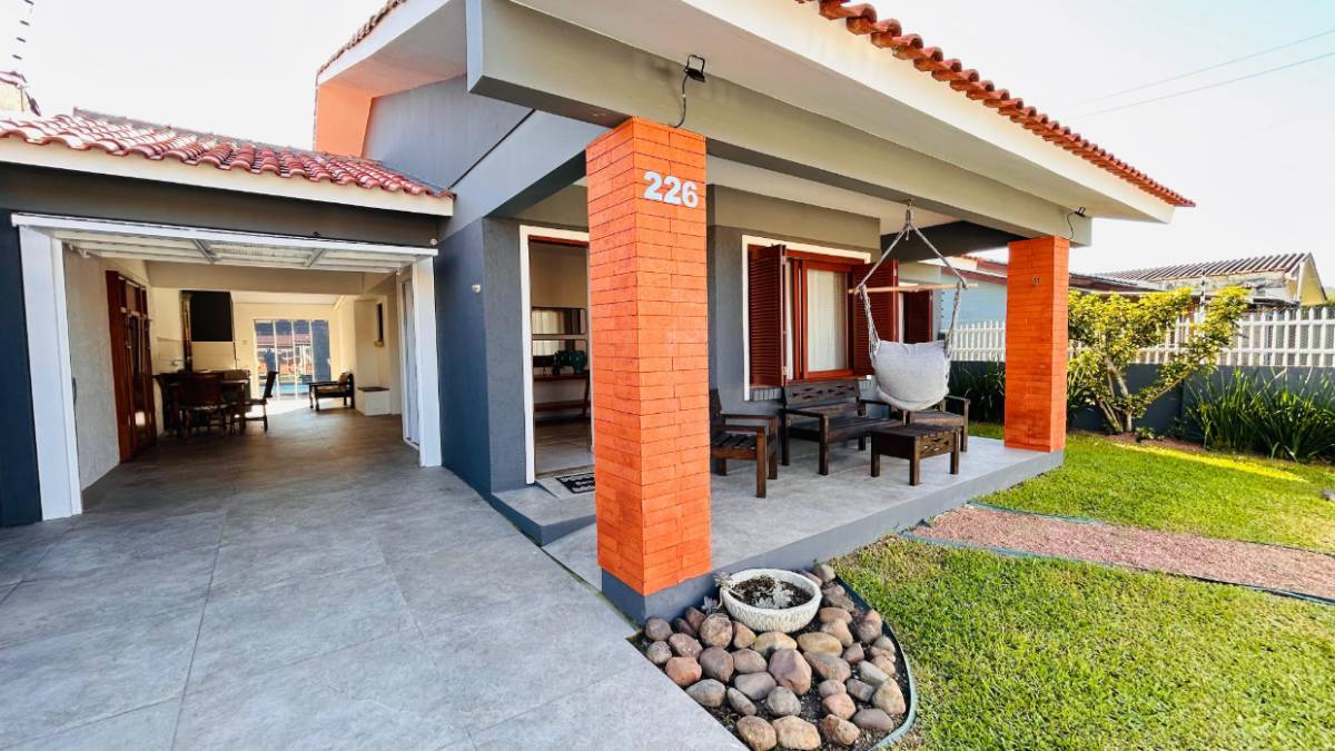 Casa 3 dormitórios em Capão da Canoa | Ref.: 9887